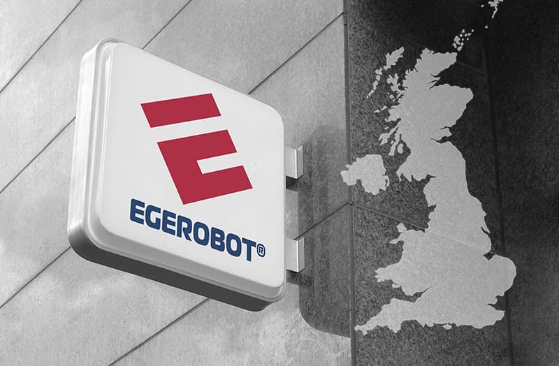 将ICT总监部迁至英国